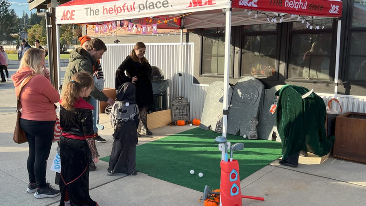 Lake Stevens Halloween Spooktacular at North Cove photo 3